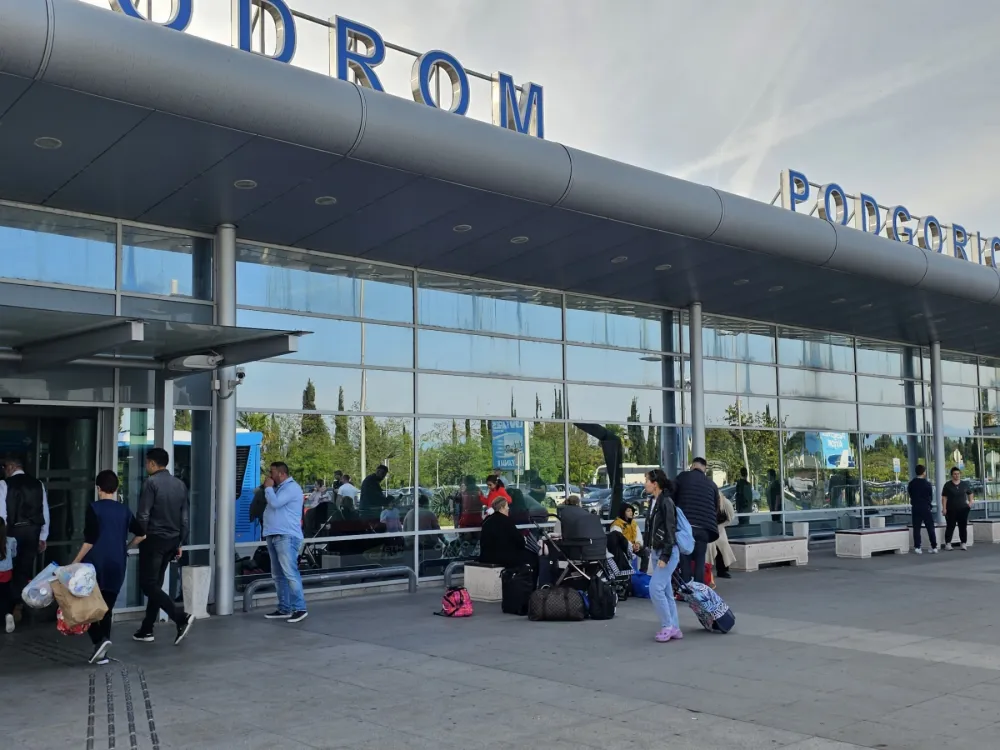 Aerodromi Crne Gore: Privremene mjere regulacije, putnici da ne dolaze prerano