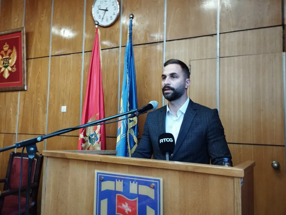 Muratović: Procijenjeni iznos rekonstrukcije skup&scaron;tinske sale u Nik&scaron;iću utrostručen