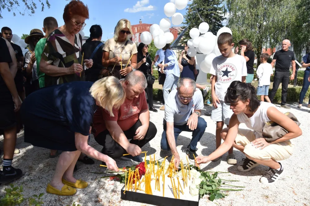 Država prinudila porodice da same istražuju sopstvenu tragediju na Medovini