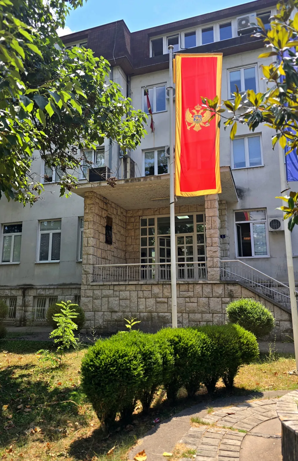 Zavod za zapo&scaron;ljavanje Crne Gore 