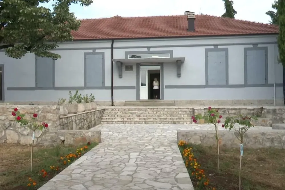 U Komanima sve vi&scaron;e podgoričkih đaka