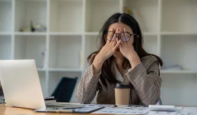 Stalno ste umorni? Ove svakodnevne navike mogu vam crpiti energiju