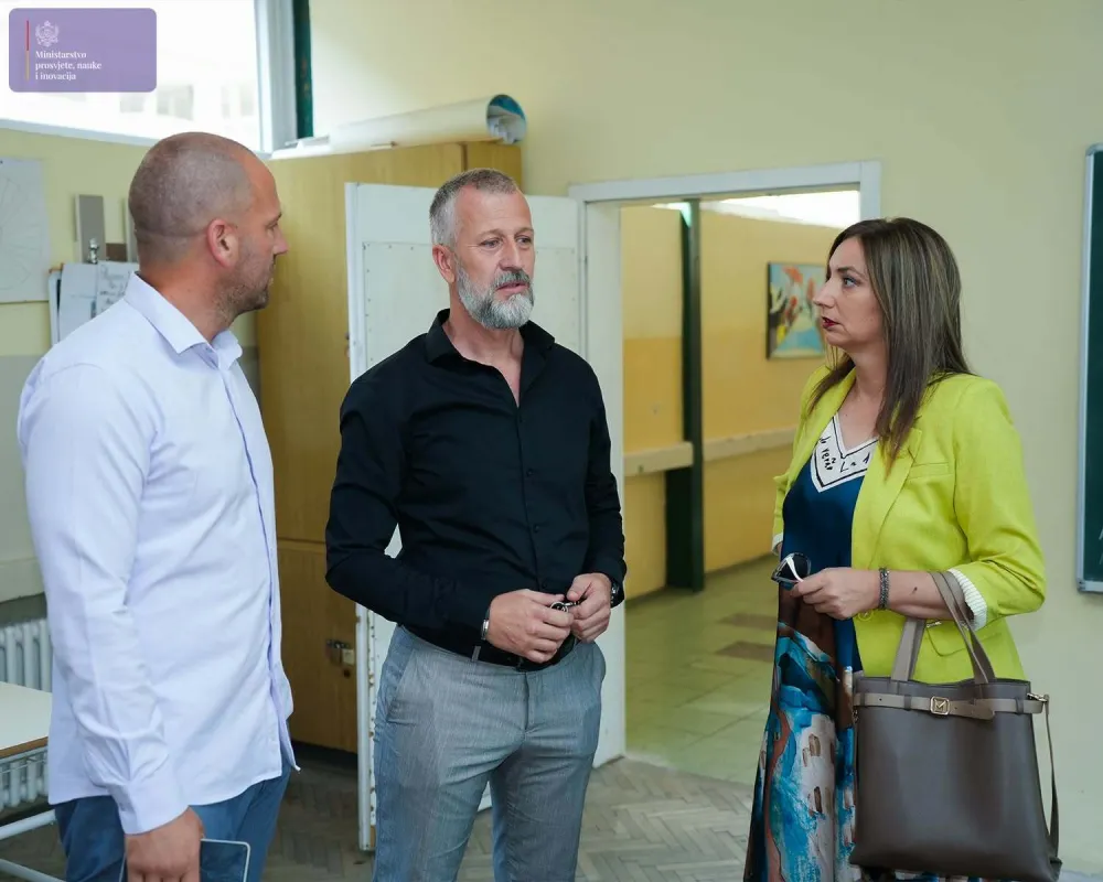 Jak&scaron;ić &ndash; Stojanović: Počeli radovi u O&Scaron;,,Mileva Lajović Lalatović&rdquo;