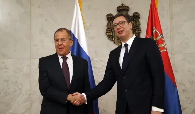 Lavrov: EU se ruga i ucjenjuje Vučića, on hrabro trpi taj pritisak
