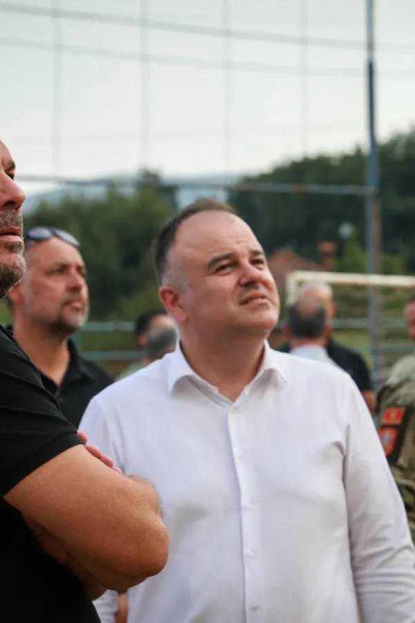 Krapović i Vuksanović obi&scaron;li vojnike koji gase požare: VCG ostaje pouzdan oslonac građanima i institucijama