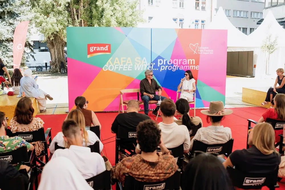 &bdquo;Ovo je grad koji miri&scaron;e na istoriju&ldquo;: Pavlikovski na Sarajevo film festivalu otkrio &scaron;ta ga veže za ovaj grad