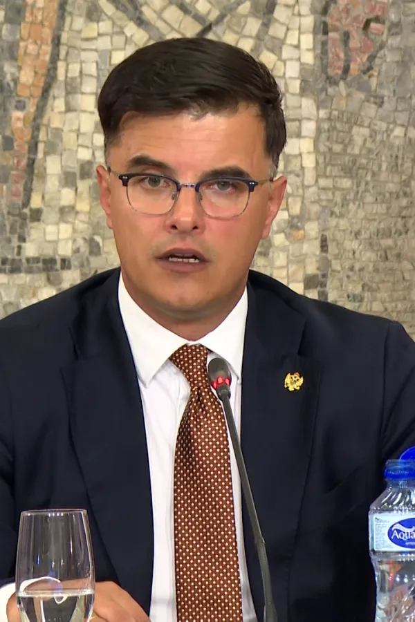 &Scaron;aranović: Pojačavamo nadzor iz vazduha, dronovima pratimo ugrožena područja i preventivno djelujemo