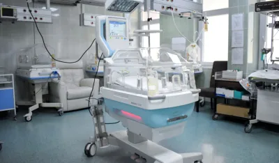Fondacija Volumen Volcano uručila inkubator Centru za neonatologiju KCCG