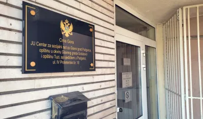 Zbog neažurnosti&nbsp;Socijalno-ljekarske komisije u Podgorici 5.000 građana ostavljeno bez pomoći