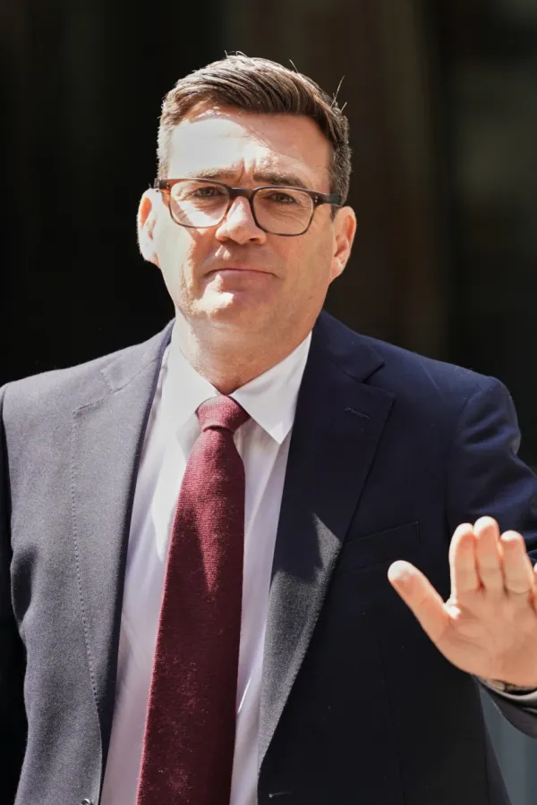 Barnam: Britanija će nastaviti da podržava Ukrajinu uprkos upozorenju Rusije