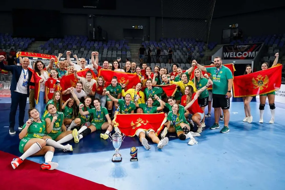 Ženska kadetska reprezentacija