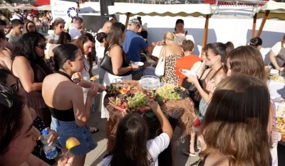 Dani crnogorskih op&scaron;tina na vrhu - BAR