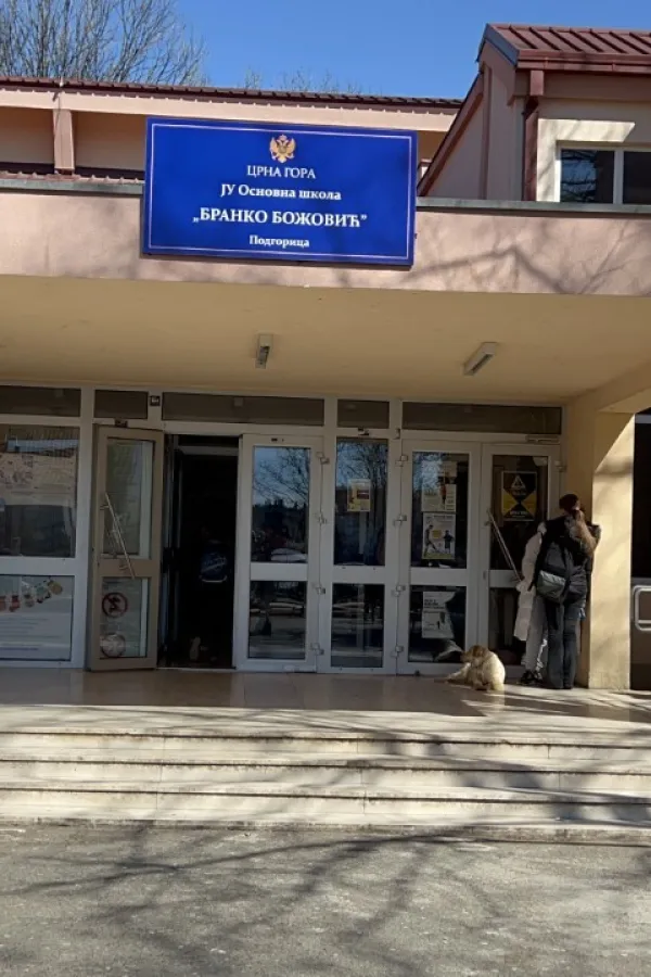U O&Scaron; "Branko Božović" upisano 112 učenika prvog razreda
