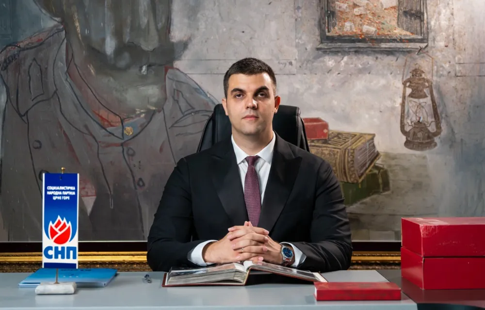 Božović: Podr&scaron;ka inicijativi da provjera integriteta mandatara i članova Vlade bude uređena Ustavom