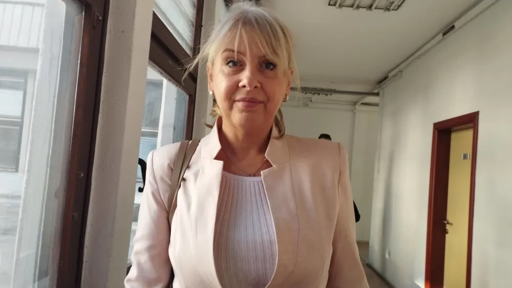 Sud poni&scaron;tio otkaz Biljani Knežević, naloženo da se vrati na posao