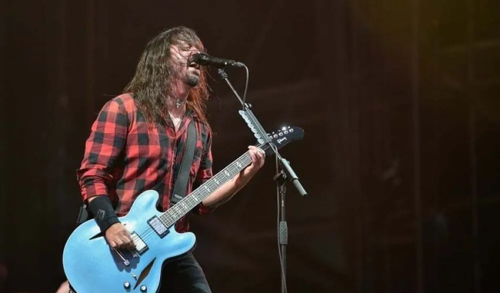 Foo Fighters pristali da budu predgrupa AC/DC