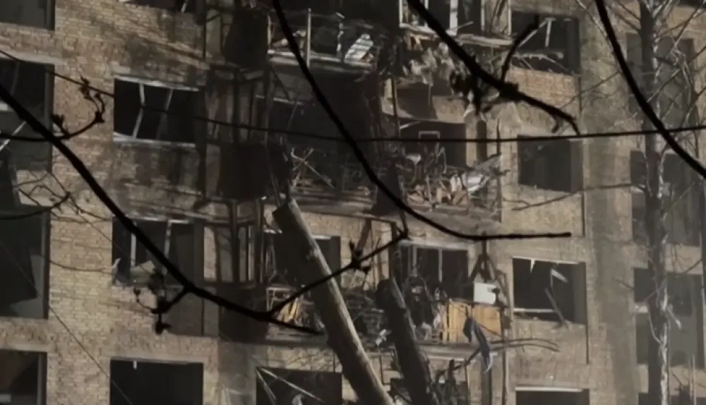U ruskom napadu na tržni centar u Ukrajini poginulo 14 osoba