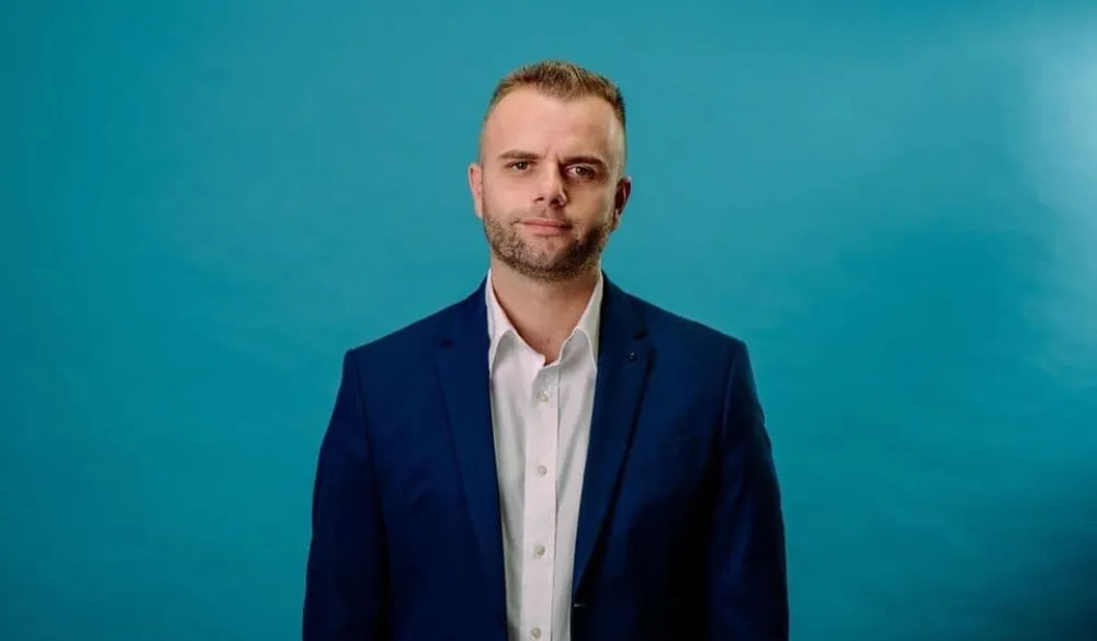 Adel Omeragić