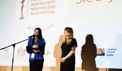 Rediteljka filma na tvrđavi Forte mare
