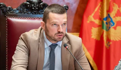 Mikić: Vlada ograničila Zakon o porijeklu imovine, URA će predati amandmane