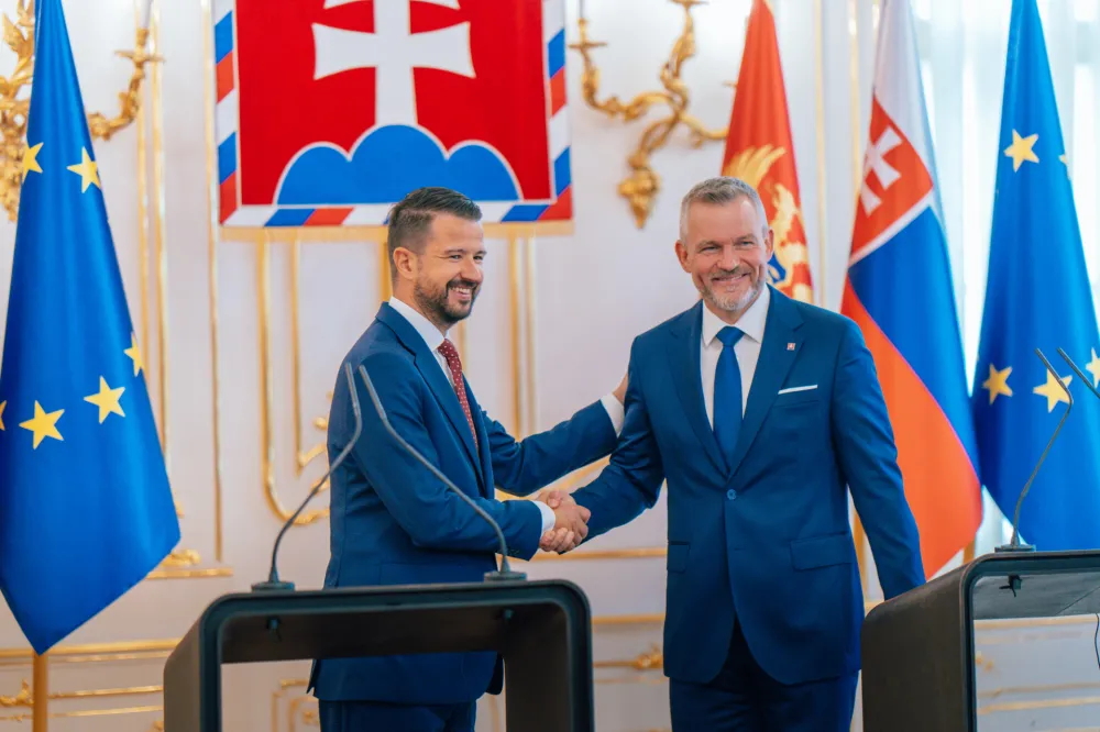 Milatović sa Pelegrinijem u Bratislavi