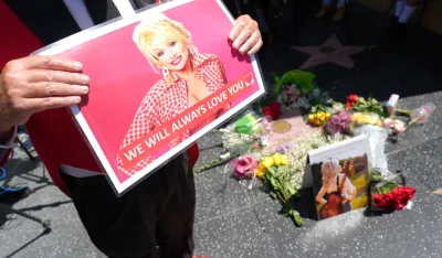 Doli Parton