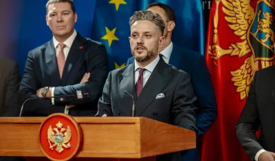 Radovanić: Vlada govori o stabilnosti finansija, građani je ne osjećaju u svojim novčanicima