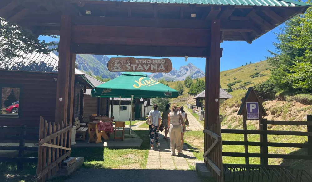 Eko-katun "&Scaron;tavna" u funkciji: Oživjeli atraktivno turističko naselje