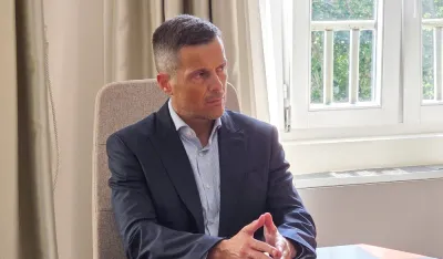 Sa&scaron;a Mujović