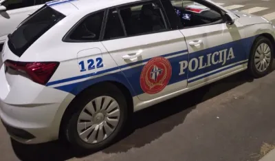 Podgorica: Uhap&scaron;en mladi vozač koji je izazvao udes i upravljao vozilom pod dejstvom alkohola