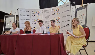 Detalj sa konferencije za novinare u Dvorani Park