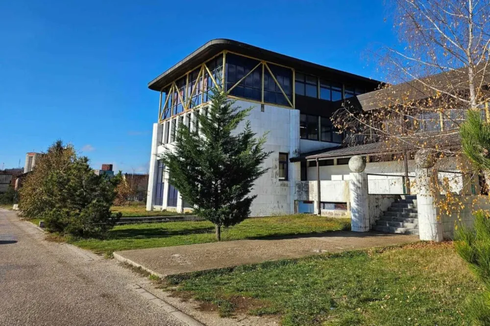 Nik&scaron;ićka gimnazija spremna za veliku transformaciju: Za novo lice hrama znanja 350.000 eura