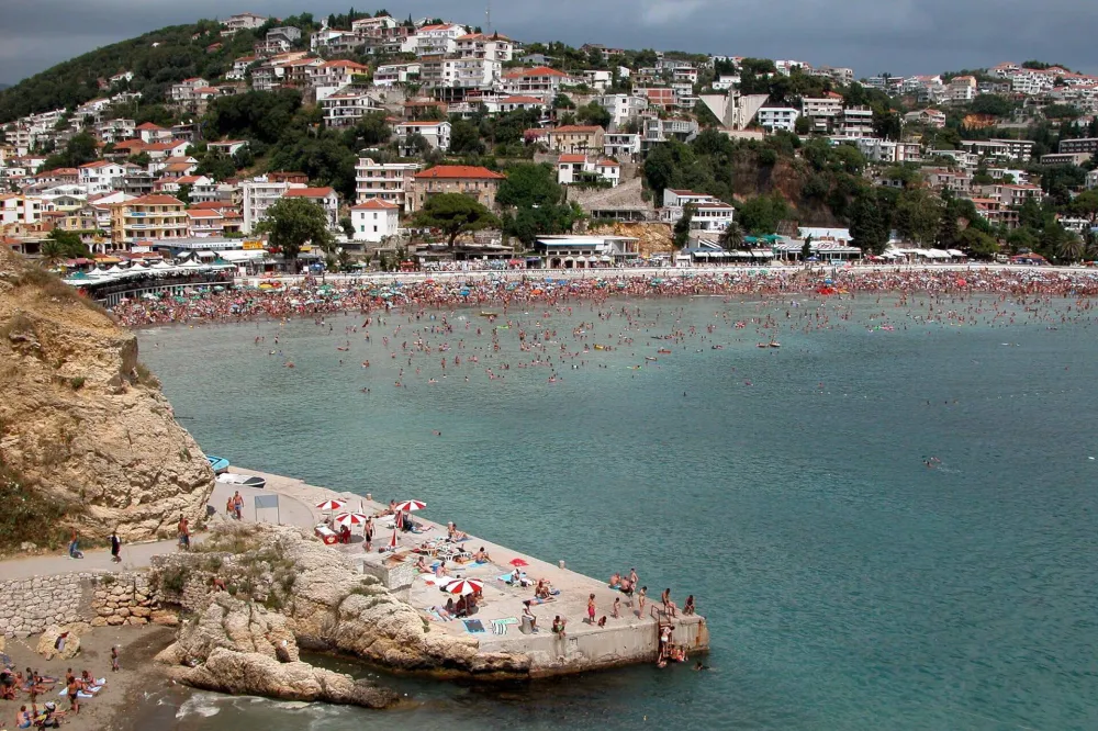 U Ulcinju 12 odsto vi&scaron;e turista