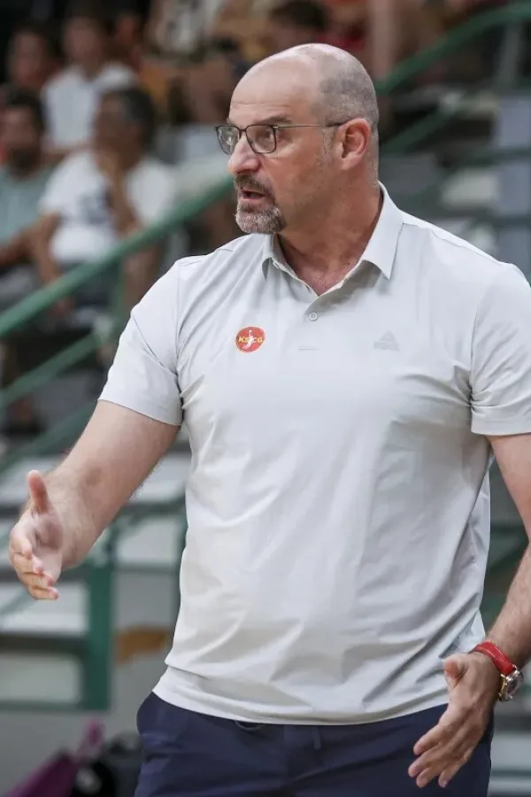 Zvezdan Mitrović