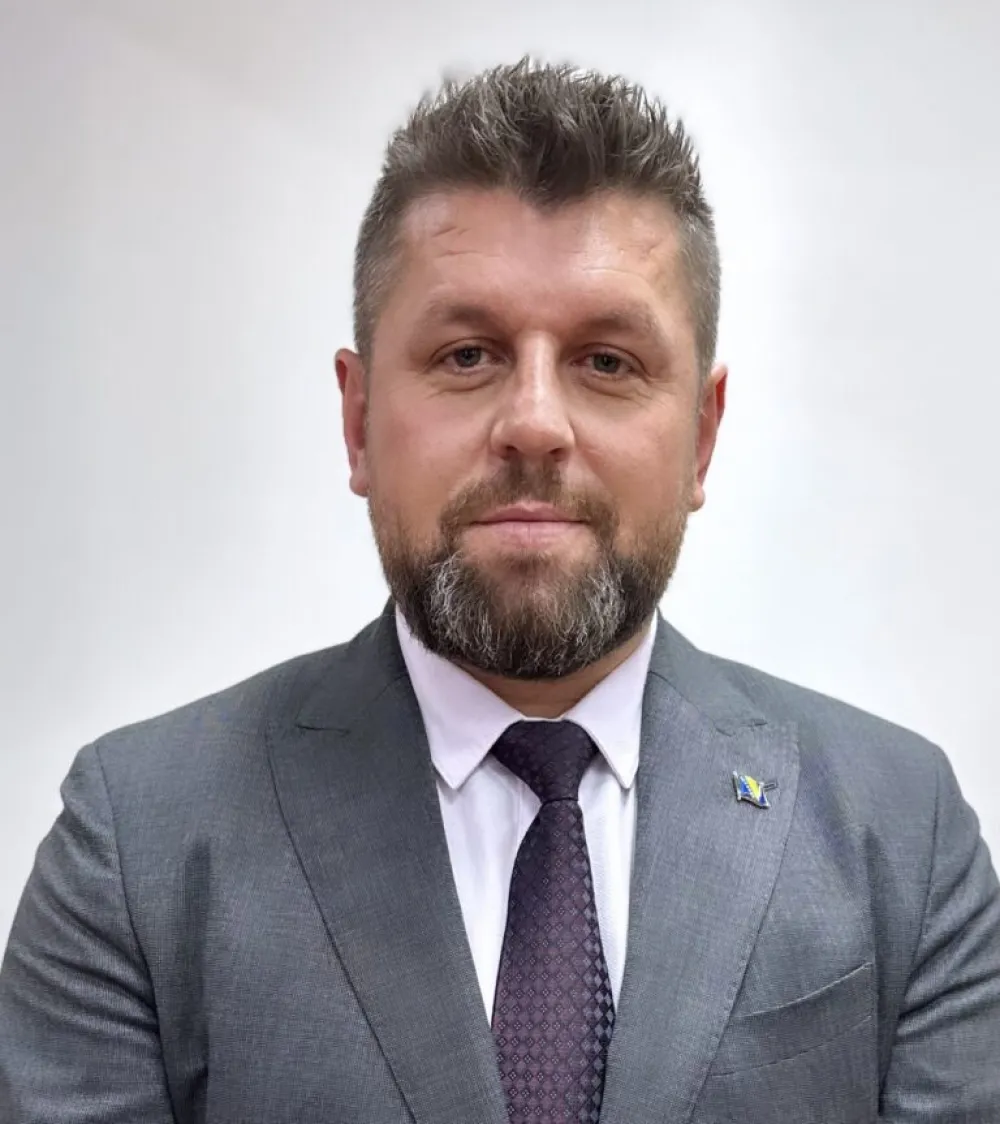 Duraković: Pozdravljamo reakcije Spajića i Milatovića, Mandić neprihvatljiv za evropsku budućnost Crne Gore