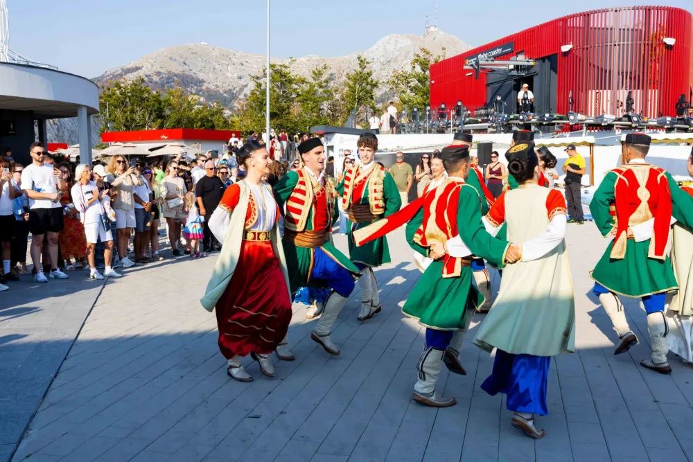 Devet op&scaron;tina predstavljeno međunarodnoj publici na Žičari Kotor&ndash;Lovćen