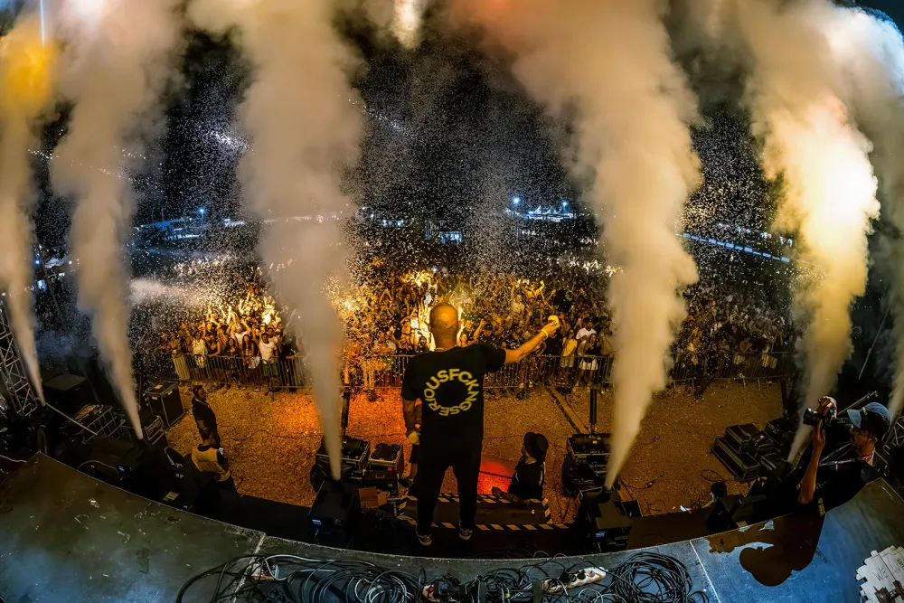 Sea Dance za istorijsko finale ljeta: 93.000 posjetilaca za tri noći Budvu pretvorile u top svjetsku festivalsku destinaciju