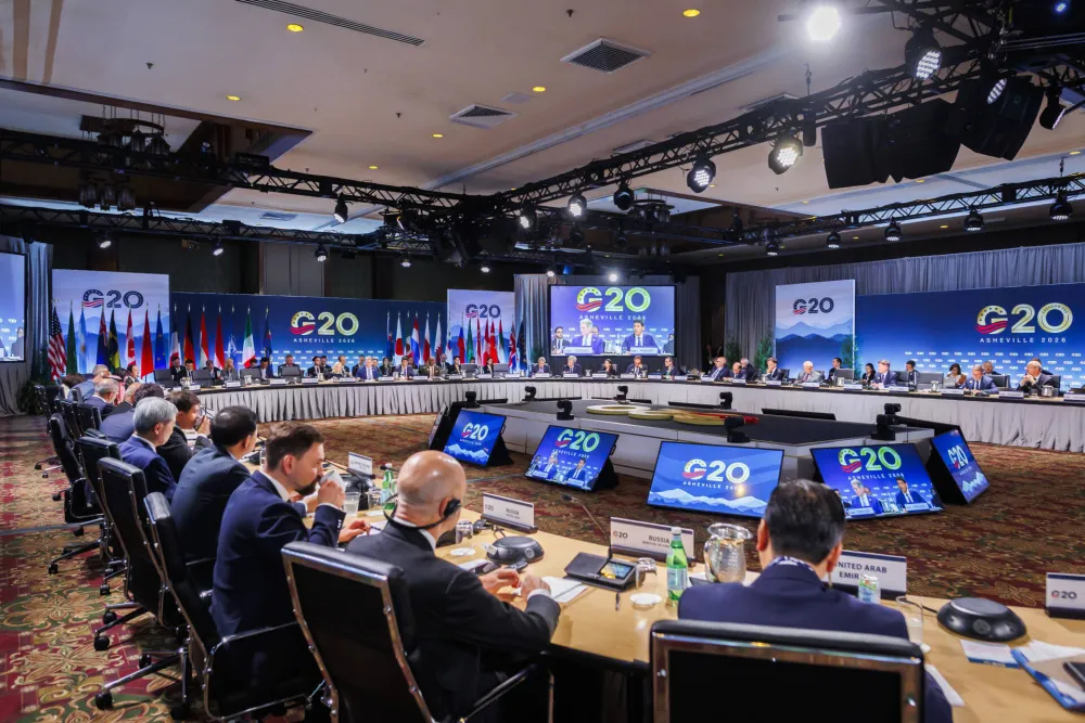 Tramp vratio Rusiju u G20: Evropljani odbili da se slikaju sa ruskim ministrom