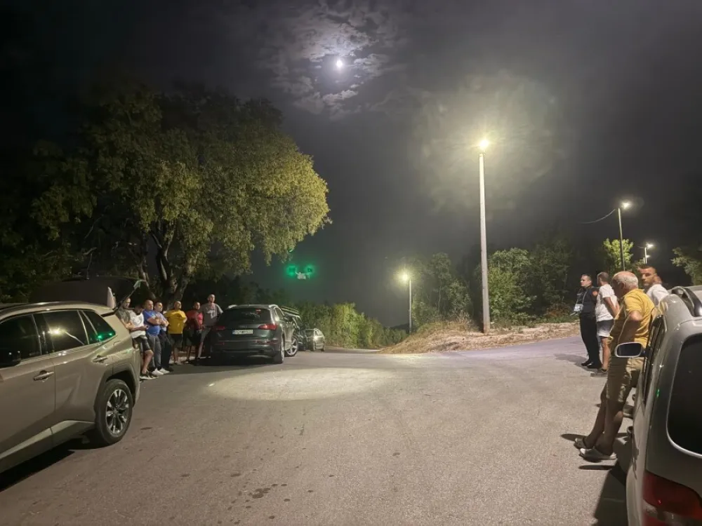 Mje&scaron;tani Komana i večeras u potrazi za osobom osumnjičenom za napad na ženu