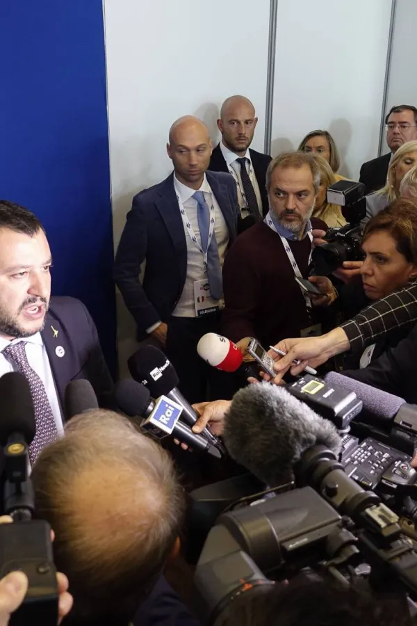 Italijanski ministar: Neke evropske vlade žele nastavak rata u Ukrajini kako bi prodavale oružje