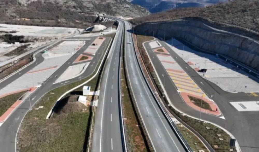Nova dionica auto-pua, SMokovac Tolo&scaron;i