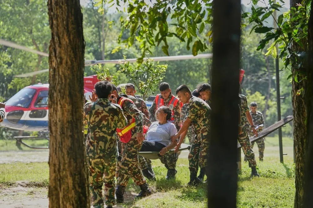 Dve osobe spa&scaron;ene iz ru&scaron;evina 10 dana nakon bujičnih poplava u Nepalu