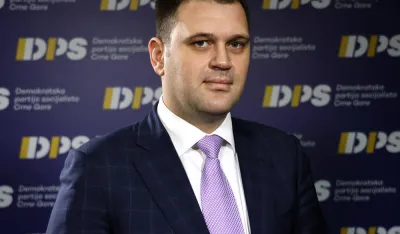 Anđu&scaron;ić: Vlada ispod radara nameće nove namete