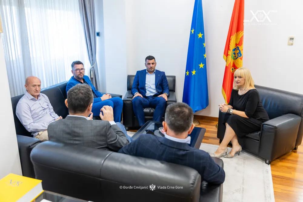 Borovinić Bojović ugostila tim koji je ispisao istoriju crnogorske medicine