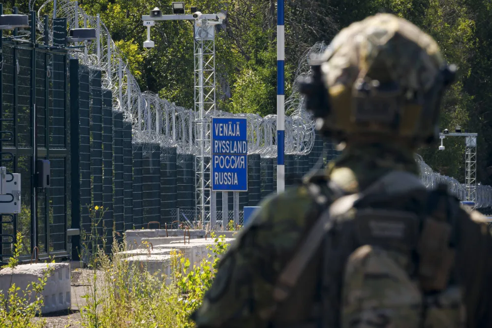 Za bezbjednost granice 356 miliona eura: Finska zavr&scaron;ila izgradnju ograde ka Rusiji