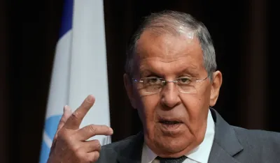 Lavrov: Ako Zapad odbije kompromis, Rusija će nastaviti rat