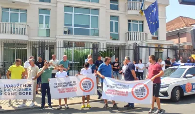 Prevoznici spremaju blokadu Debelog brijega