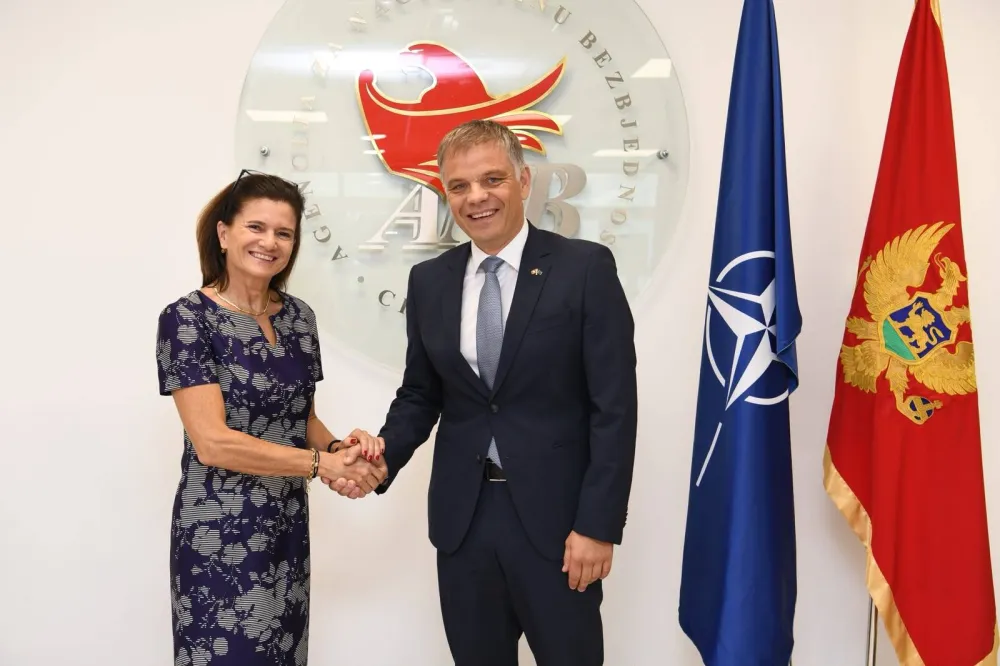 Direktor ANB-a Ivica Janović razgovarao sa ambasadorkom Italije Laurom Egoli