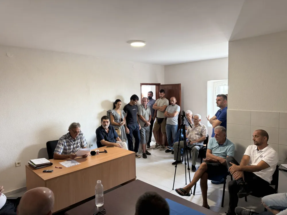 Kroz Komane zabraniti teretni saobraćaj