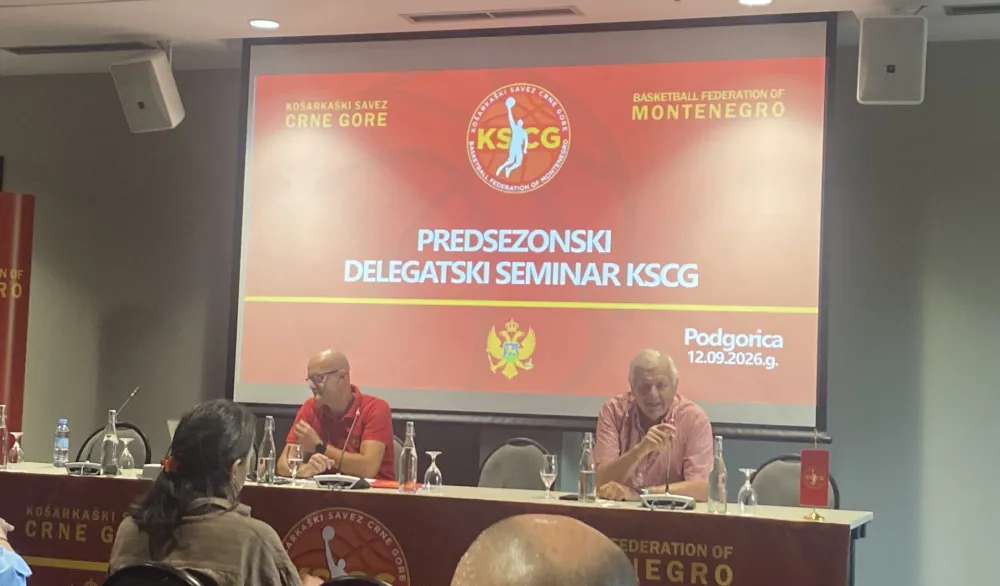 Prisutne pozdravio Budo Vukić